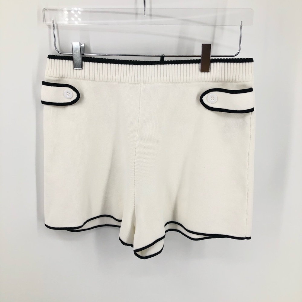 English Factory Knit Shorts White Black Contrast Trim Piping Button Tab …
